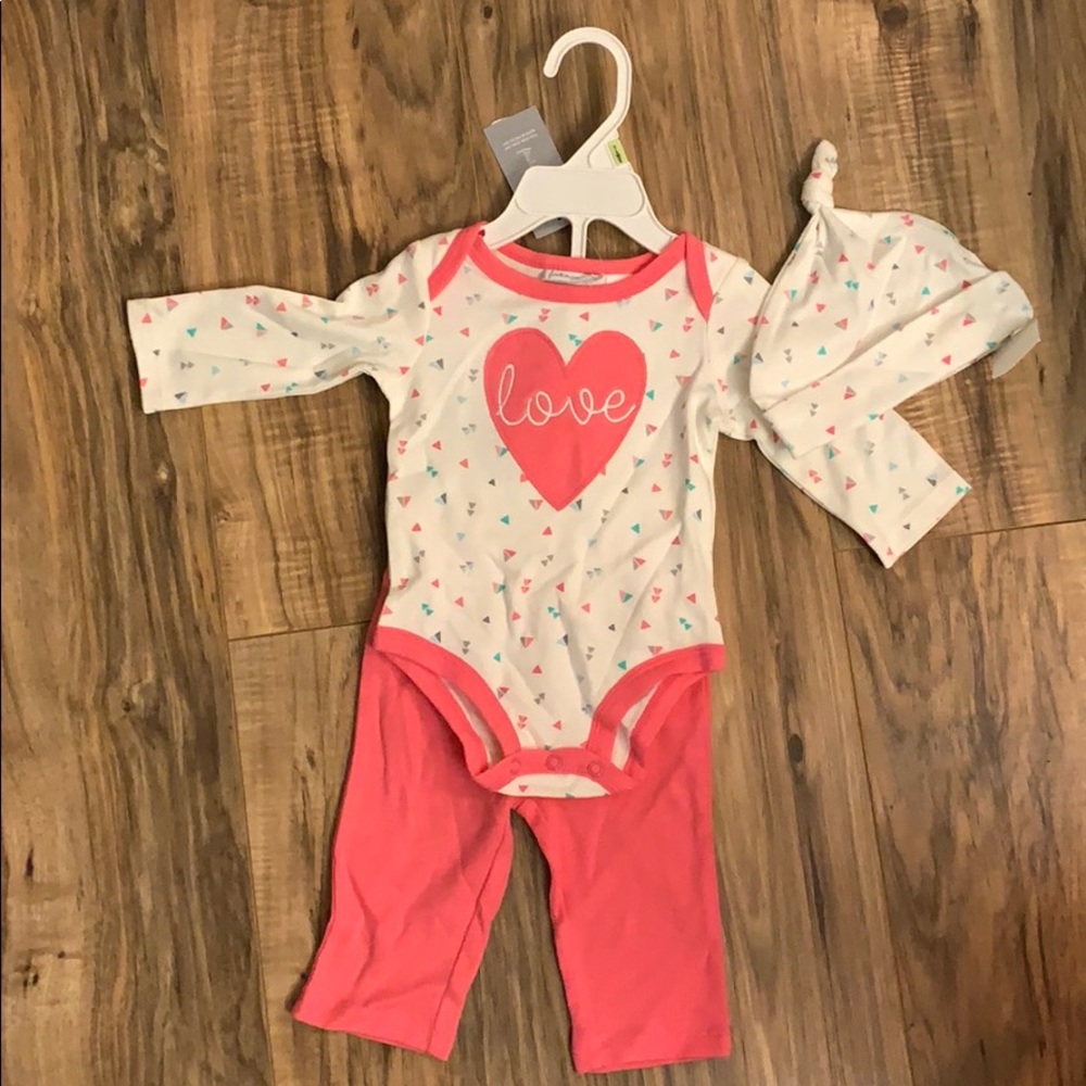 NWT 3 pc infant onesie/outfit